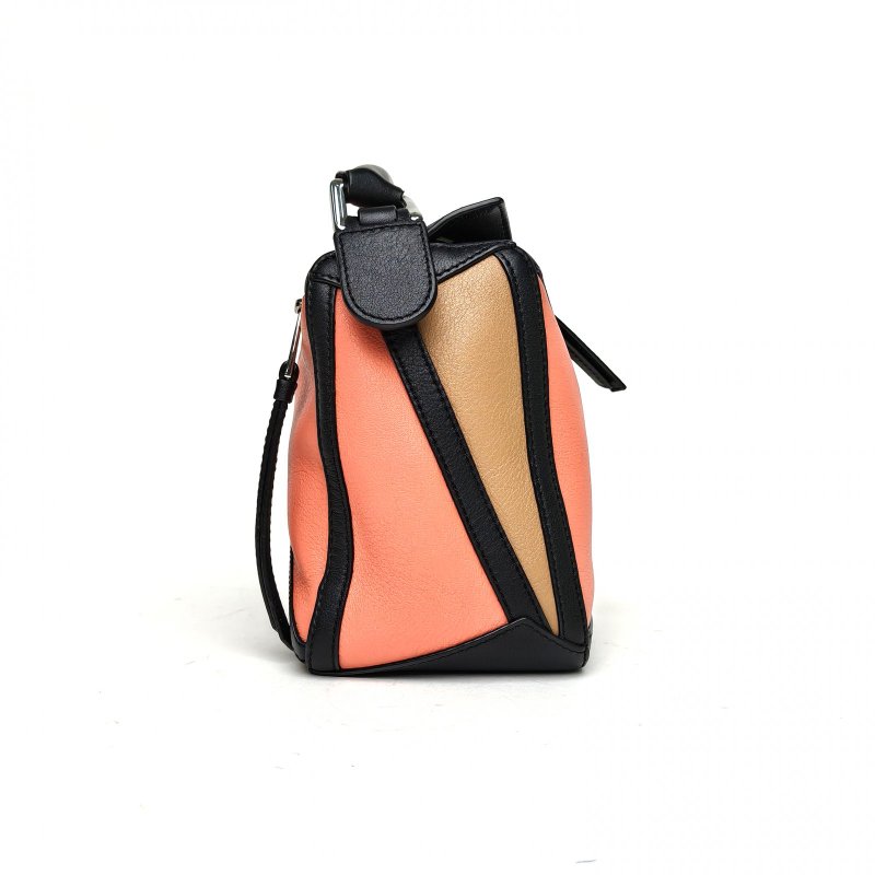 LOEWE Puzzle24幾何包小號拼色牛皮肩背包-3