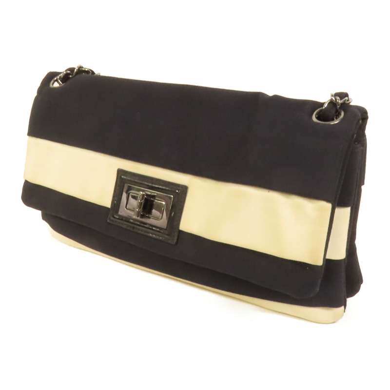 CHANEL 帆布Chain Shoulder銀扣鏈帶肩背袋-2