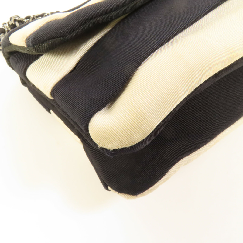 CHANEL 帆布Chain Shoulder銀扣鏈帶肩背袋-12