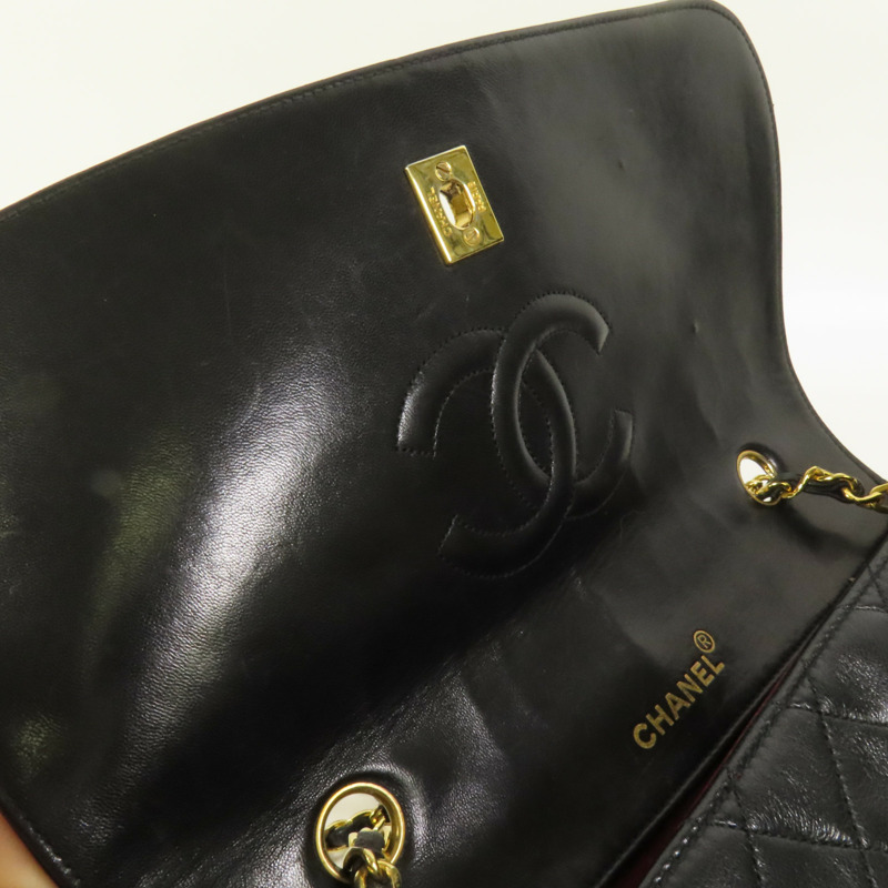 CHANEL 羊皮皮革Vintage Chain Shoulder金扣肩背袋-8