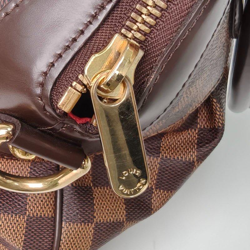 LOUIS VUITTON Trevi葫蘆包大號39棕色棋盤格PVC金扣2011肩背包-4