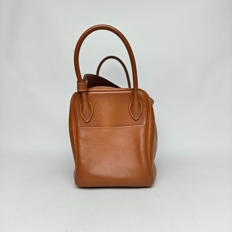 HERMES Lindy3437金棕色TC皮框Q銀扣肩背包-3