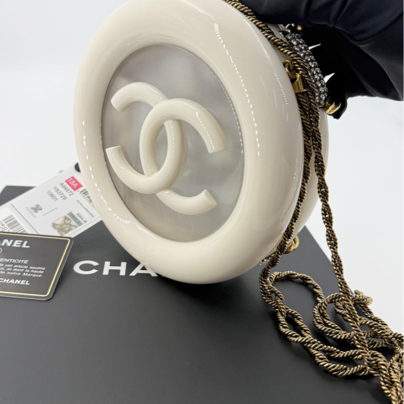 Chanel 18A Rhinestone Resin White Rescue Wheel Minaudière Bag-15