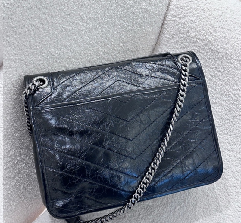全❤️ SAINT LAURENT YSL Niki 黑鏈黑標Logo復古褶皺 牛皮革 流浪包斜挎單肩包 中號 黑色-2
