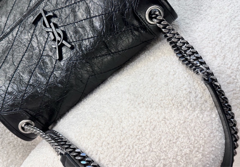 全❤️ SAINT LAURENT YSL Niki 黑鏈黑標Logo復古褶皺 牛皮革 流浪包斜挎單肩包 中號 黑色-6