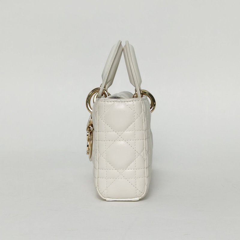 DIOR LadyD-Joy橫版戴妃包小號22白色羊皮金扣2022肩背包-1
