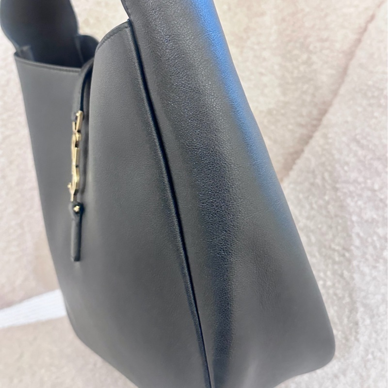 全❤️YSL hobo small LE5A7 金色 Logo 粒面牛皮 Hobo 小號單肩袋 手提包-2