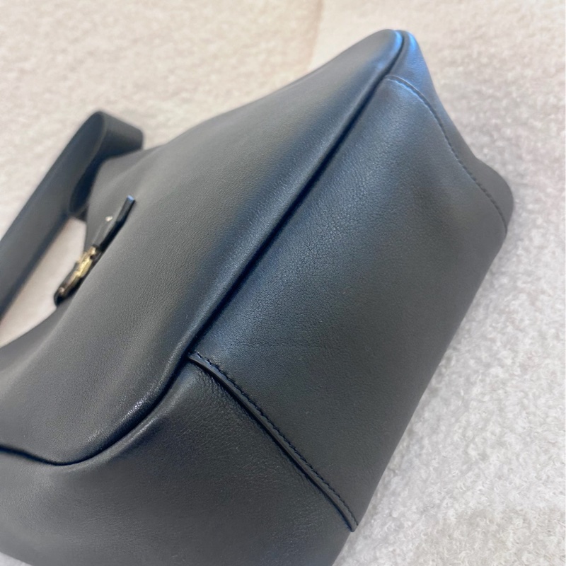 全❤️YSL hobo small LE5A7 金色 Logo 粒面牛皮 Hobo 小號單肩袋 手提包-3