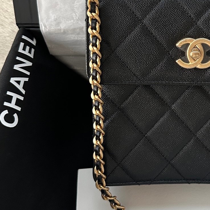 【配件：包裝盒 防塵袋 💕 】Chanel 23A 斜挎包 黑金 黑色 金扣 荔枝牛皮 手提 單肩 斜挎-2