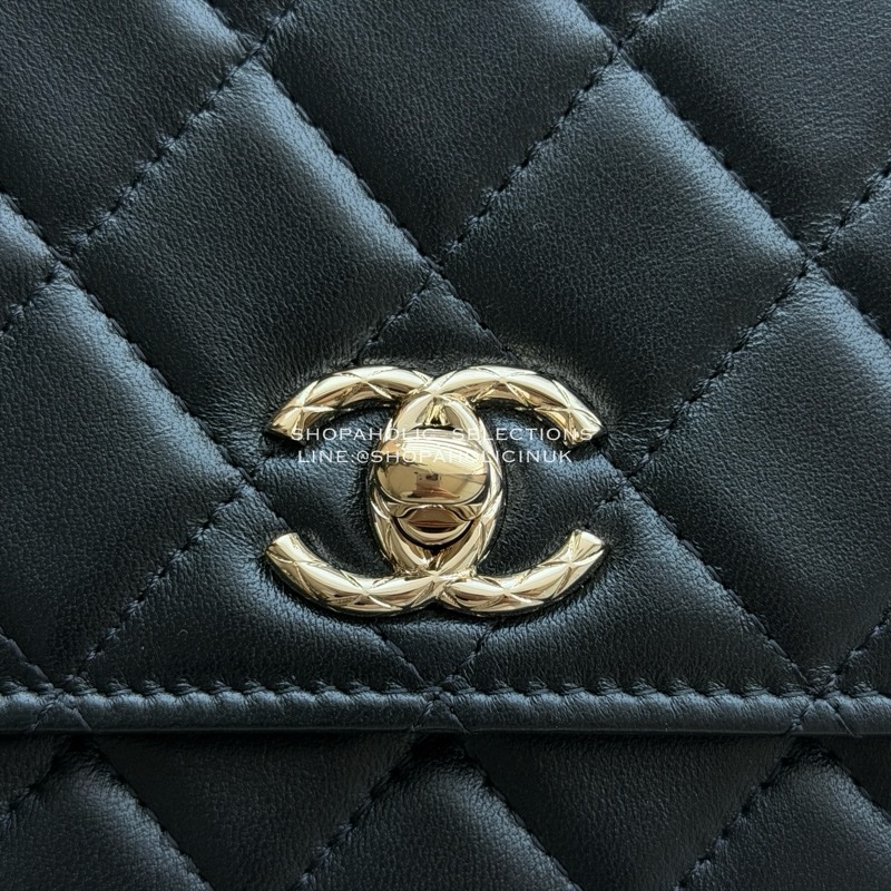 Chanel trendy cc woc 黑色羊皮金釦 上方立體浮雕-9