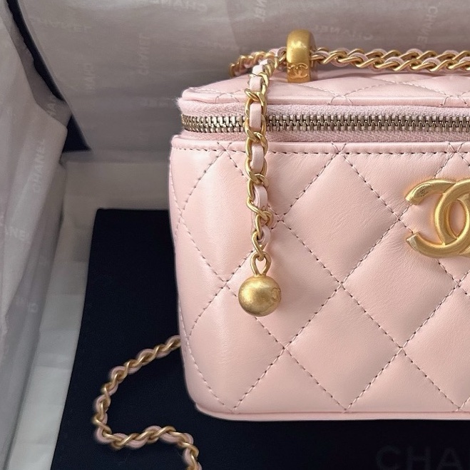 【配件：盒子、防塵袋、說明書 💕 全新】Chanel 25S 雙金球 長盒子 盒子包 化妝包 粉色 櫻花粉 金扣 牛皮 肩帶可調節 手提 單肩 斜挎-2