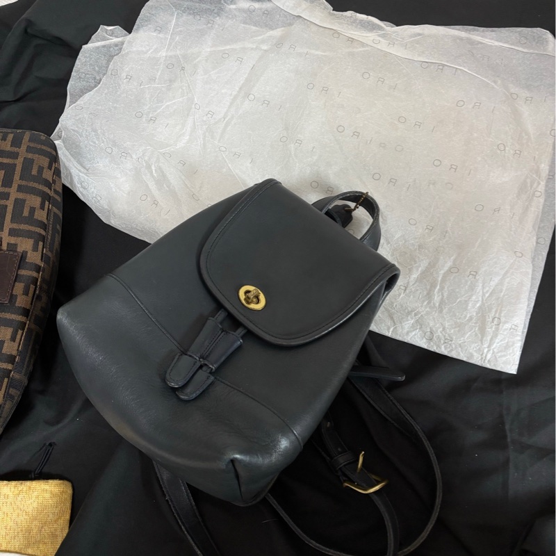 old coach 深藏藍色mini雙肩包-0