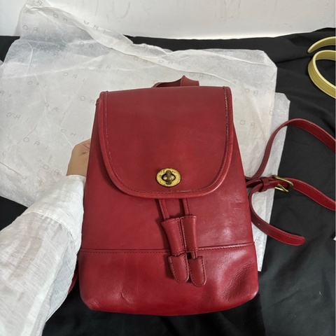 old coach 紅色mini雙肩包