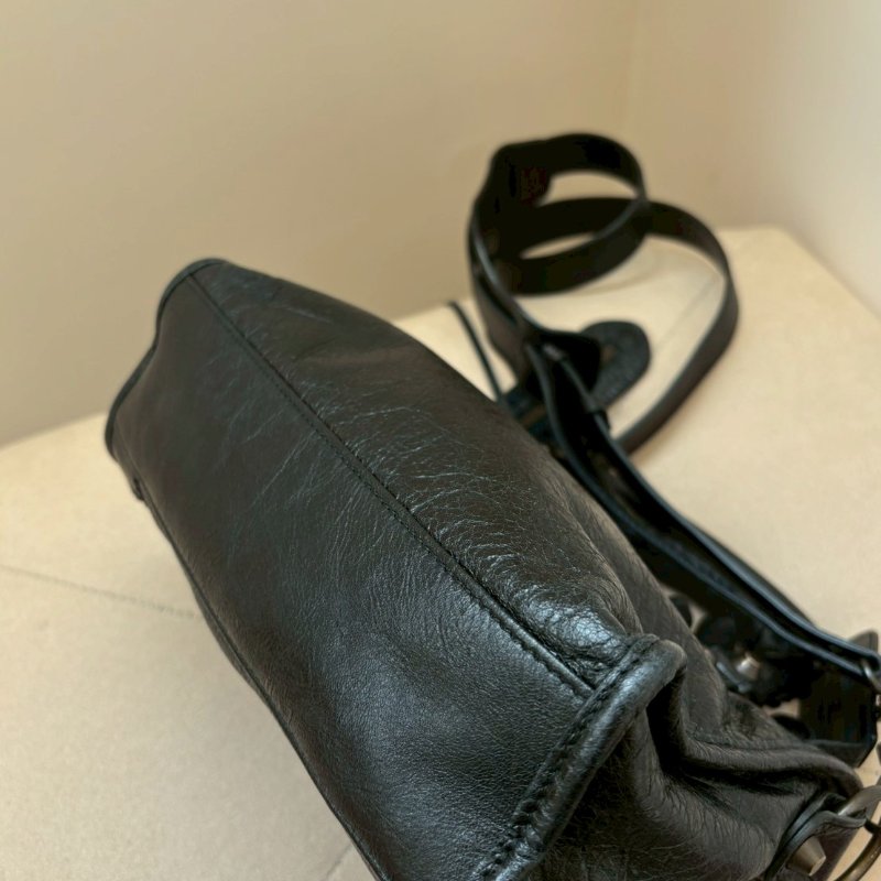 🏷Balenciaga 迷你機車包-5