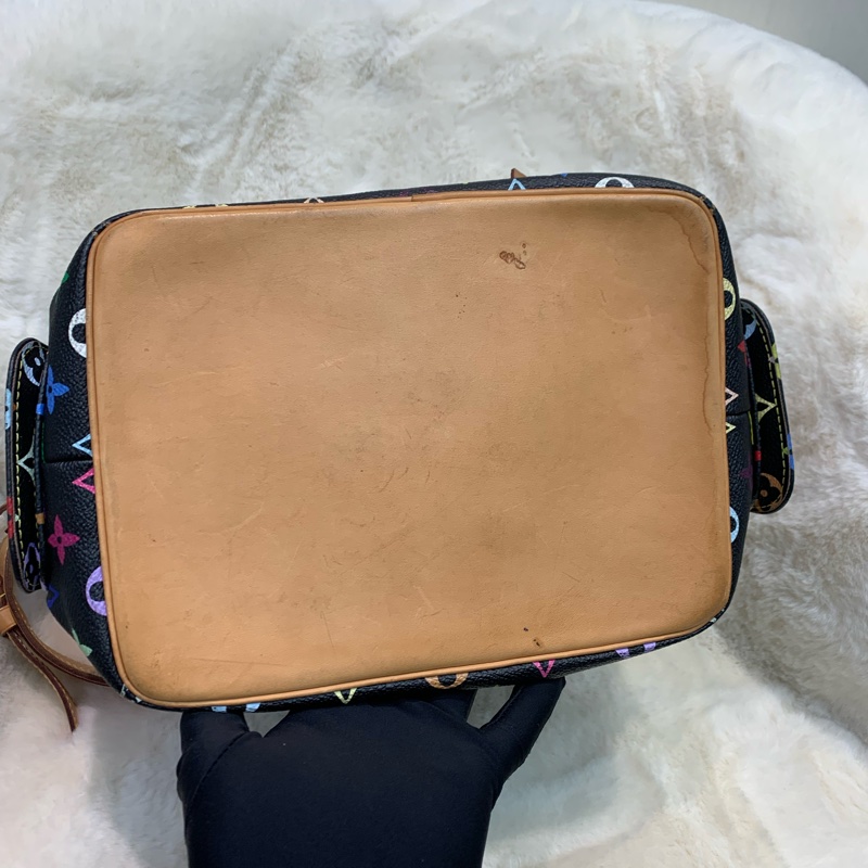 LV 黑三彩水桶 川上隆第一版 （XC115)-12