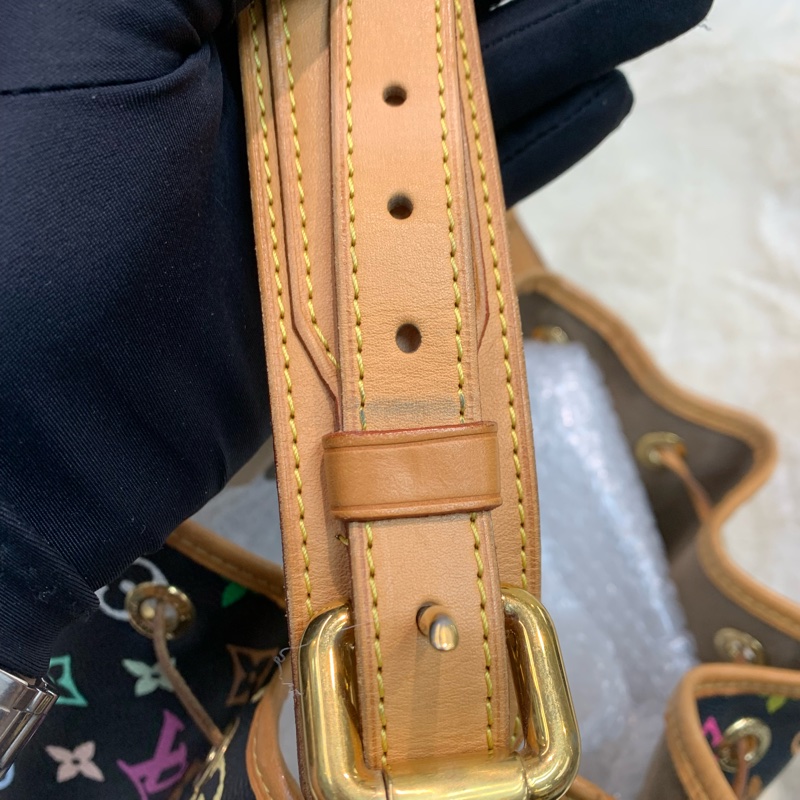 LV 黑三彩水桶 川上隆第一版 （XC115)-54