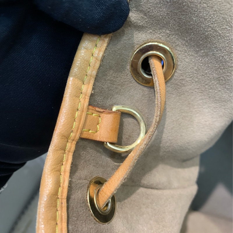 LV 黑三彩水桶 川上隆第一版 （XC115)-71