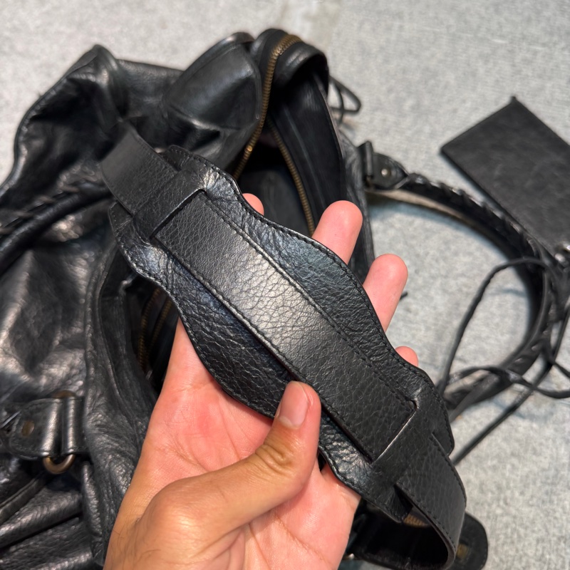 🏷Balenciaga 機車包-23