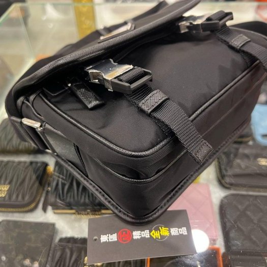 東區正精品㊣PRADA 2VD034 全新黑色尼龍銀三角牌雙釦包郵差包斜背包三合一包 RA1830-4