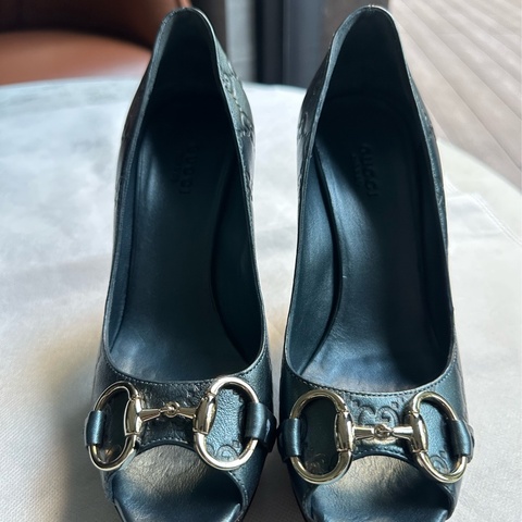GUCCI 藍綠色皮革魚口高跟鞋
