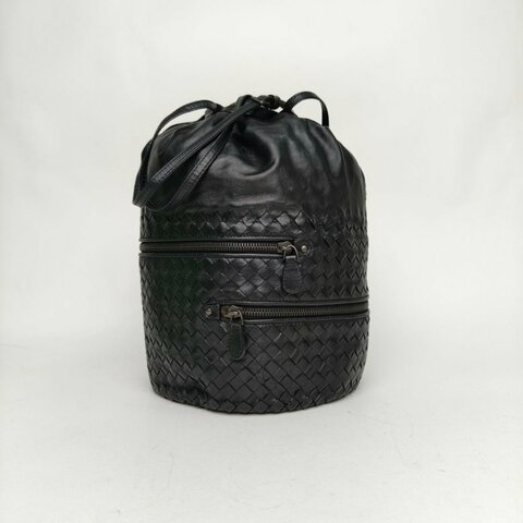 BOTTEGA VENETA 黑色羊皮鎢鋼扣經典編織水桶包肩背包