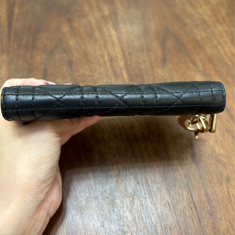 Dior 黑羊皮lady Dior 4卡中夾-3