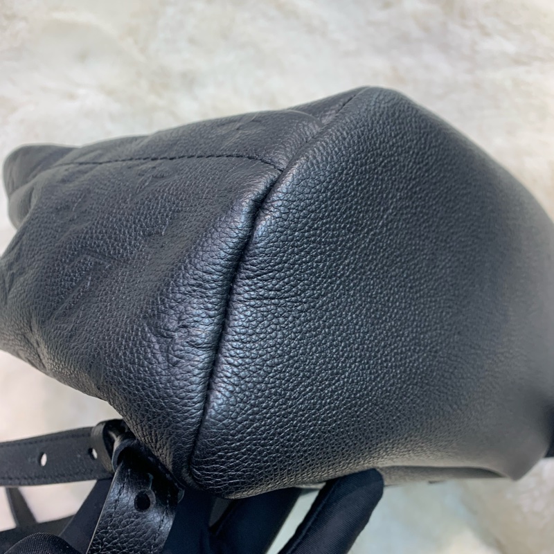 LV 黑色老花全皮背包 （XC054)-13