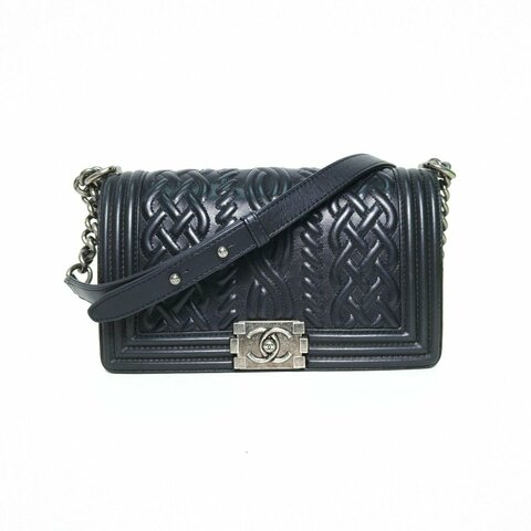 CHANEL Leboy中號25黑色羊皮18開銀扣浮雕麻花刺繡肩背包