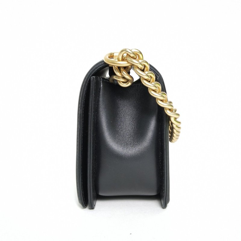 CHANEL Leboy中號25黑色羊皮21開金扣肩背包-3