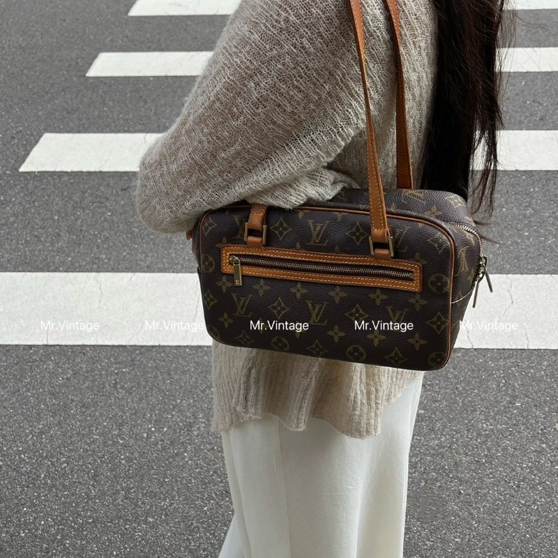 🏷Louis vuitton開口笑-0