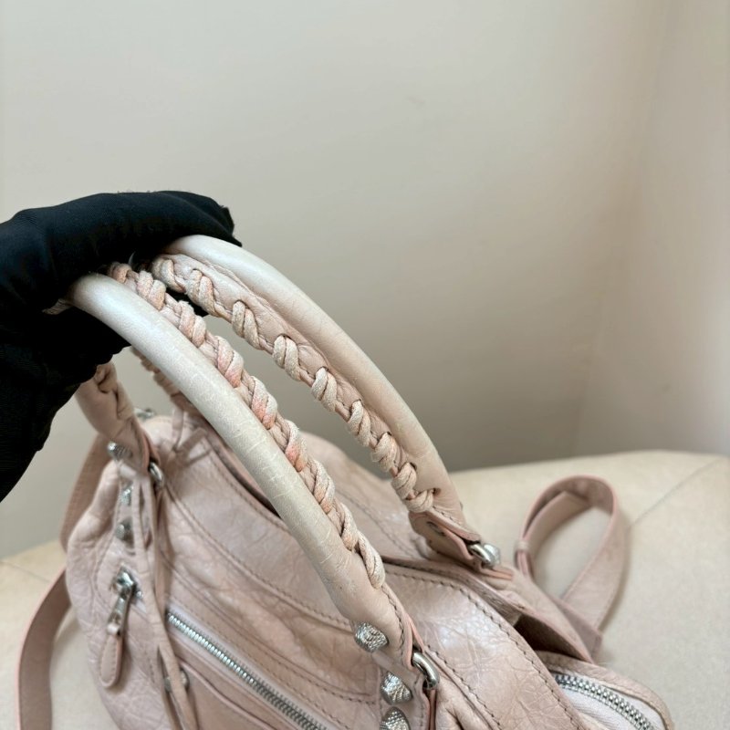 🏷Balenciaga 機車包/寶寶粉-16