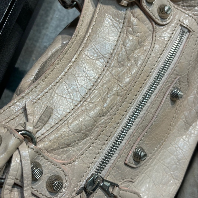 🏷Balenciaga 機車包/寶寶粉-34