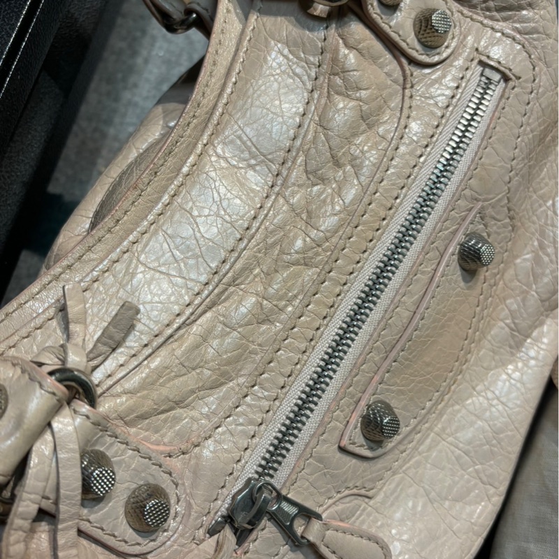 🏷Balenciaga 機車包/寶寶粉-35