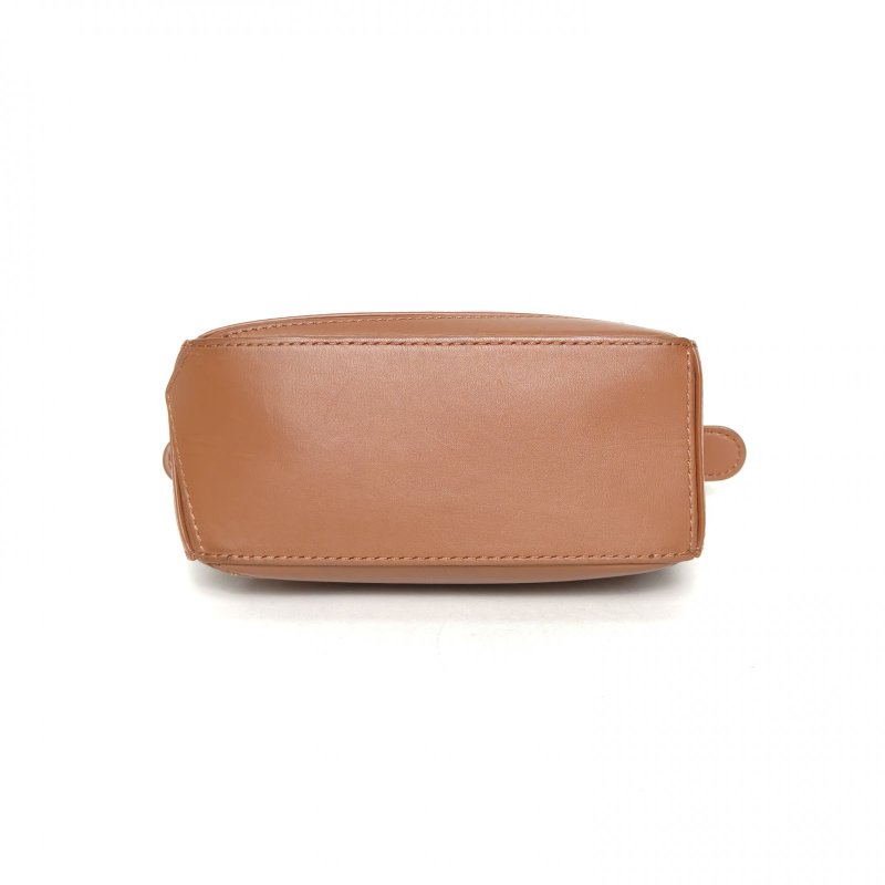 LOEWE Puzzle18幾何包迷你MINI棕色牛皮肩背包-4