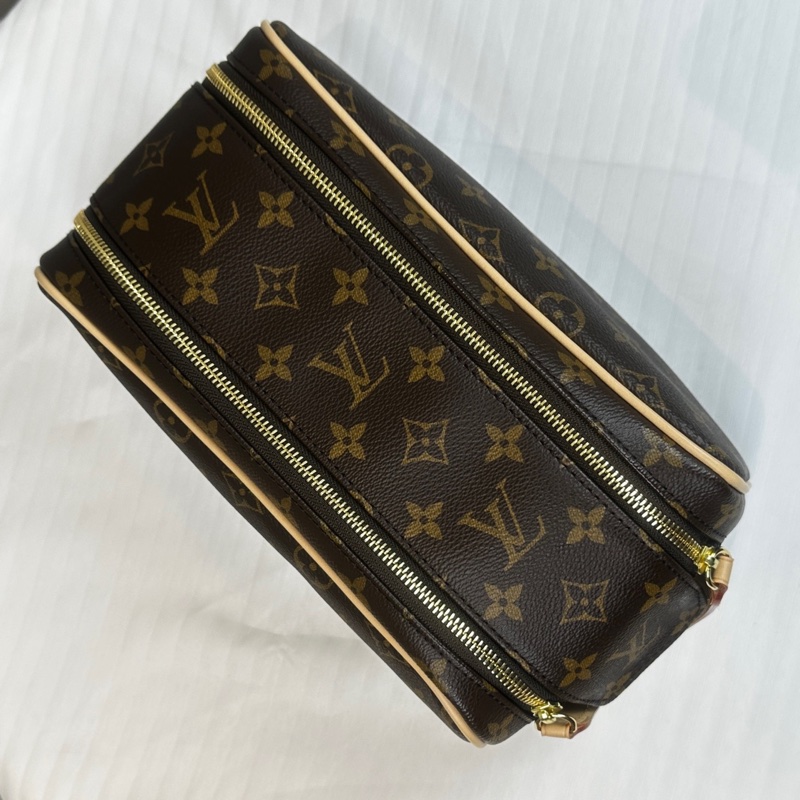 閒置新 路易威登/Louis Vuitton Dopp Kit Monogram Macassar 塗層帆布-2