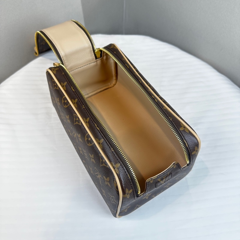閒置新 路易威登/Louis Vuitton Dopp Kit Monogram Macassar 塗層帆布-9