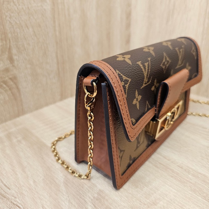 [銷量排名😆超甜價] LV 雙色老花Dauphine金釦斜背Woc-1