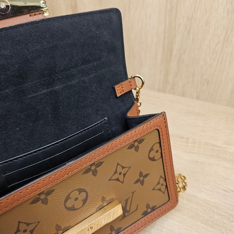 [銷量排名😆超甜價] LV 雙色老花Dauphine金釦斜背Woc-14