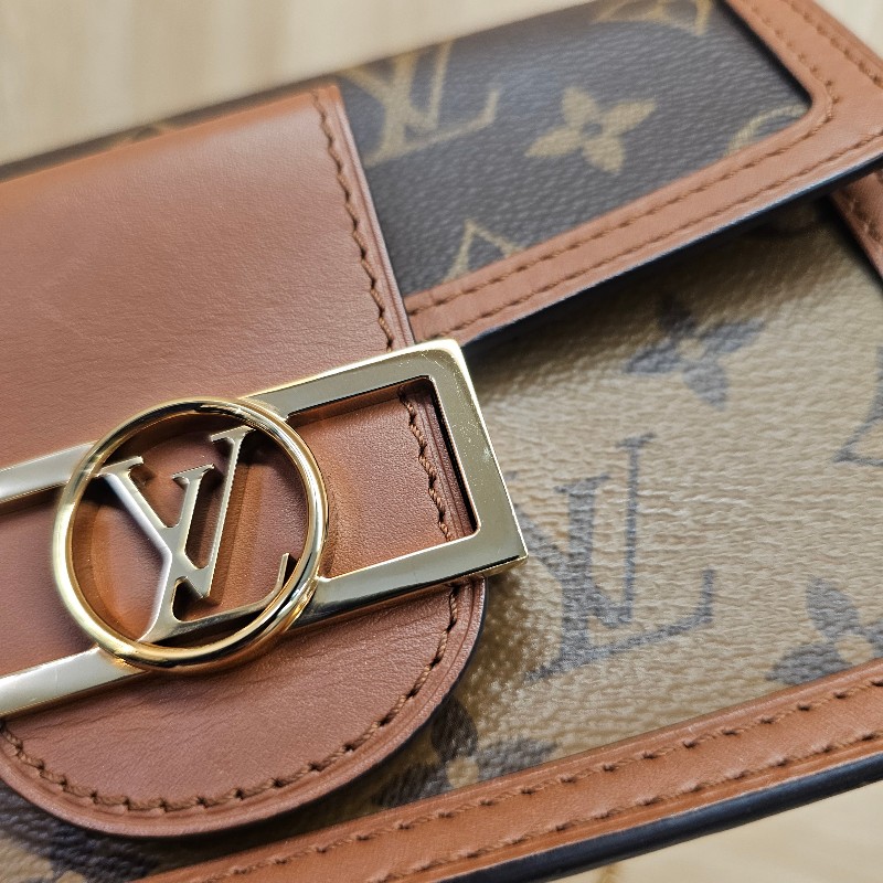 [銷量排名😆超甜價] LV 雙色老花Dauphine金釦斜背Woc-25