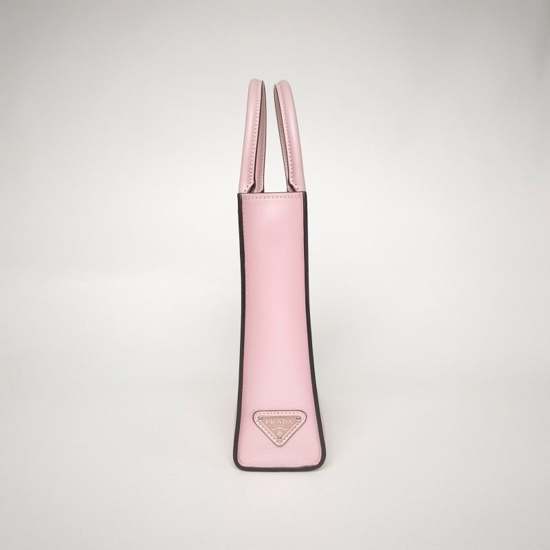 PRADA 粉色牛皮大logo浮雕款設計皮革手提托特包小號肩背包-1