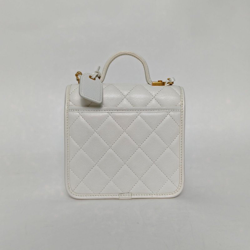 CHANEL 22K手柄郵差包17白色荔枝牛皮晶片開金扣金屬皮牌皮手柄肩背包-2