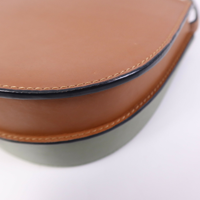 LOEWE 牛皮皮革Heel Duo Bag金扣肩背袋-11