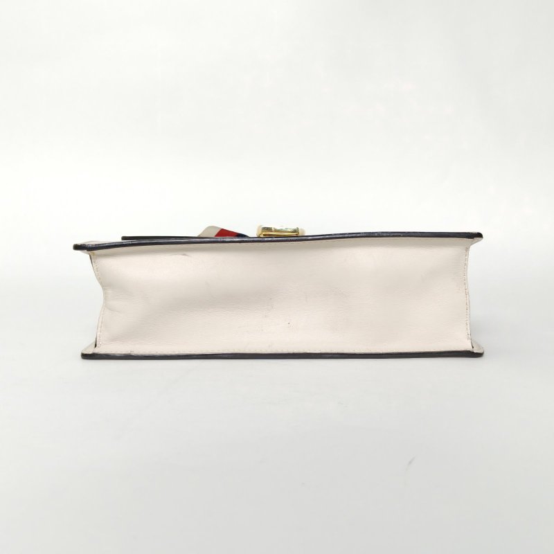 GUCCI Sylvie塞爾維亞絲帶包小號25.5白色牛皮金扣肩背包-4