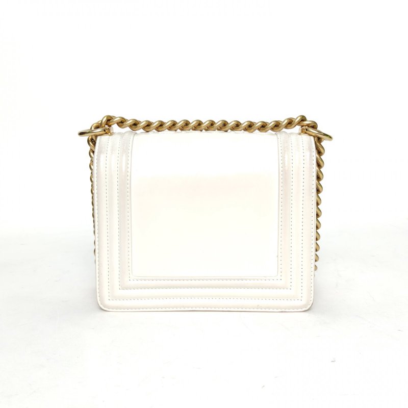 CHANEL 22CLeboy18白色牛皮晶片開金扣光面字母LOGO肩背包-2