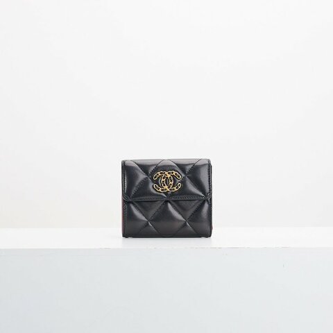 二手Chanel 19 三折短夾/黑金