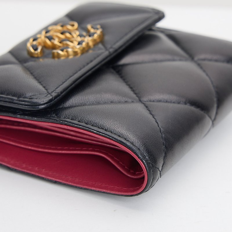 二手Chanel 19 三折短夾/黑金-4