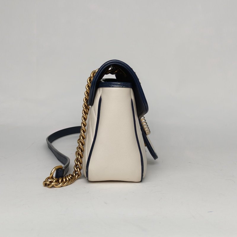 GUCCI GGMarmont肩背包小號26羊角扣拼色牛皮金扣肩背包-3