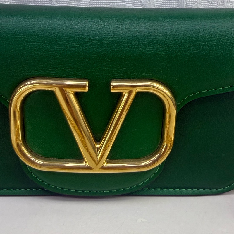 　Valentino Loco East West Hand Bag-10