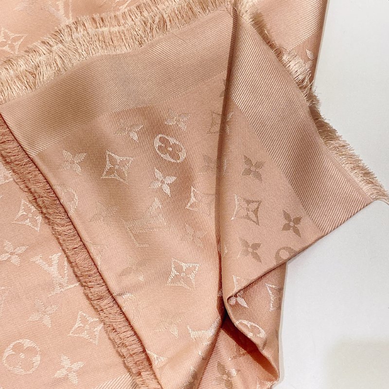 TW4589 Louis Vuitton 路易威登 方巾 粉色 純絲羊毛混紡料M76874 Schalle Monogram Classic Scarf 139 x 139cm Wool x Silk-5