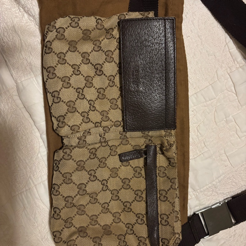 Gucci腰包 因送洗邊角有磨損-10